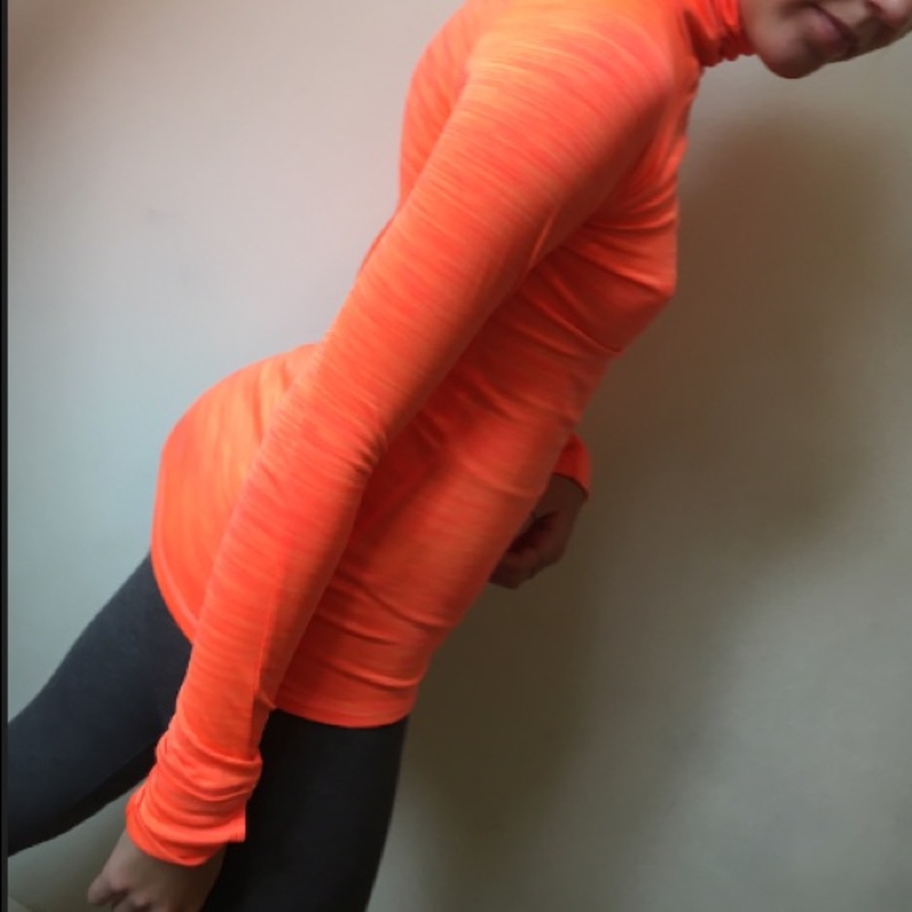 Under Amour Performance Top